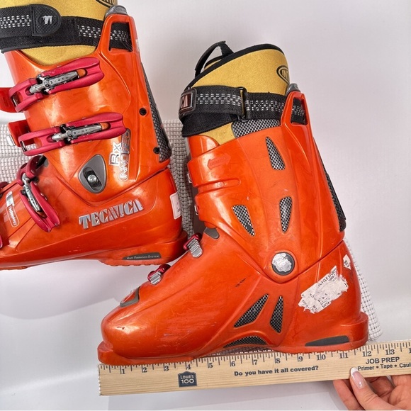 Tecnica Diablo RX 9.0 Ski Boots Mens 9.5 Orange Winter Snow Gorpcore